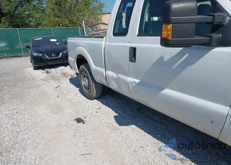 2014 Ford F250 Super Duty z USA, uszkodzony, nr VIN 1FT7X2A63EEA93423